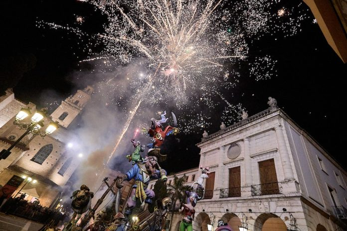 Gandía consolida Las Fallas como interés turístico con un calendario renovado