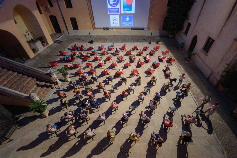 The Palaudiovisual Returns to the Palau Ducal with Night Projections and Cinema in Original Version